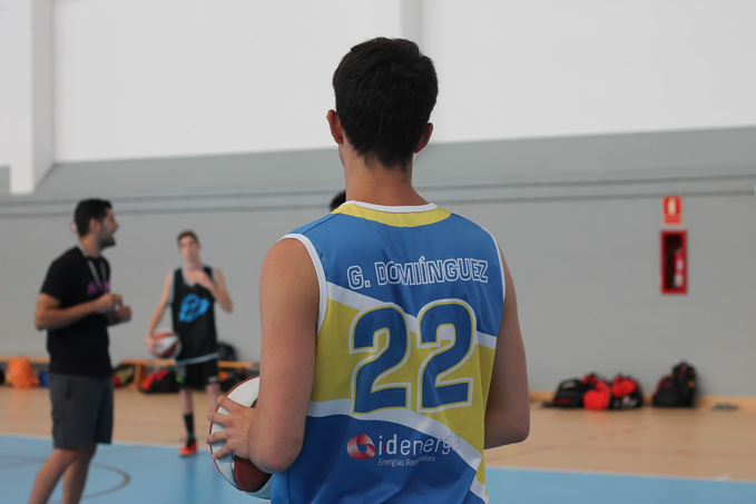 club_deportivo_gines_baloncesto_equipacion-2